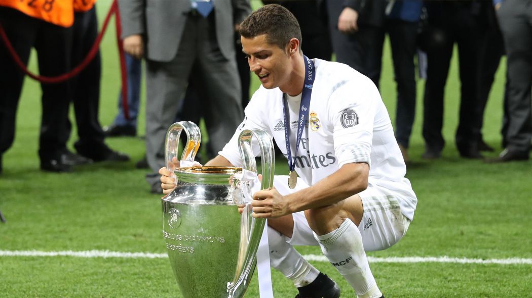 Cristiano Ronaldo meilleur joueur Portugais de l'année Footugal France
