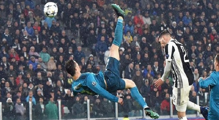 Retourné de Cristiano Ronaldo contre la Juventus