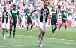 Doublé de Cristiano Ronaldo face à Sassuolo