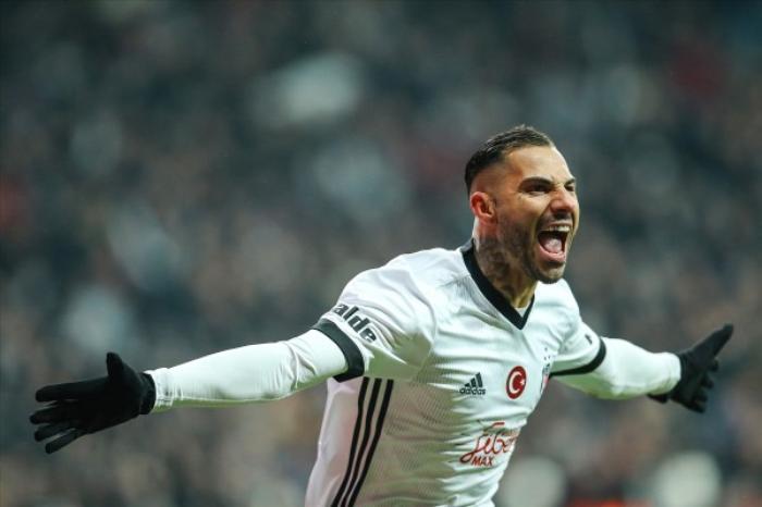 Quaresma Goal Fenerbahce