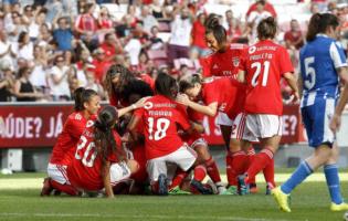 Féminines de Benfica face au Depor