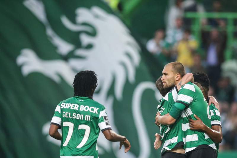 Le Sporting s'impose 4-1 face à Chaves