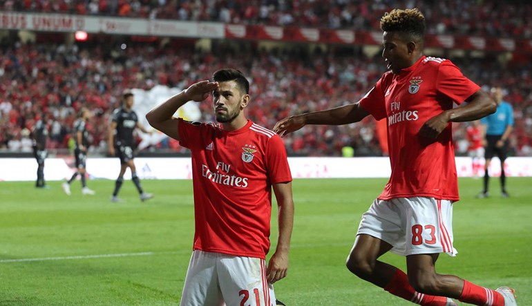 Pizzi triplé face au Vitoria de Guimarães