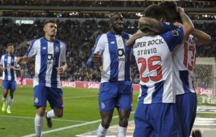 Porto 3-0 Maritimo