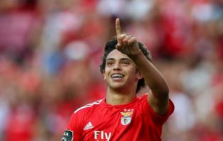 But de João Felix face à Aves