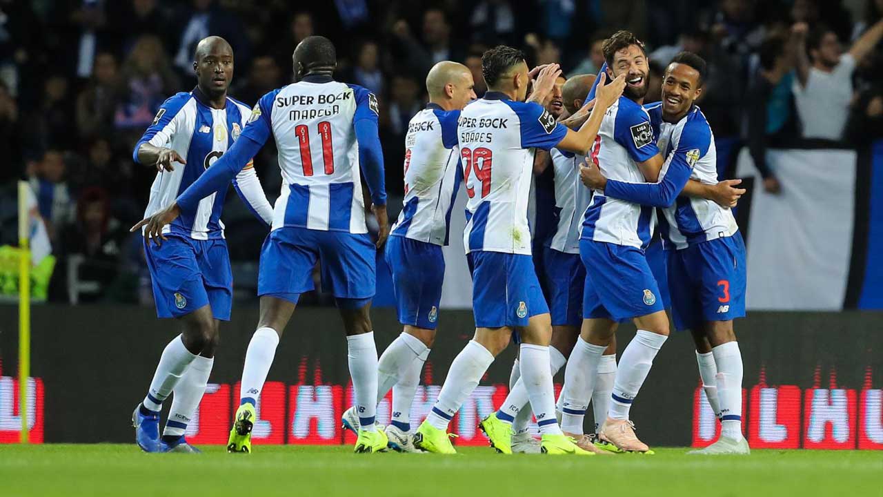 FC Porto 2-0 Feirense