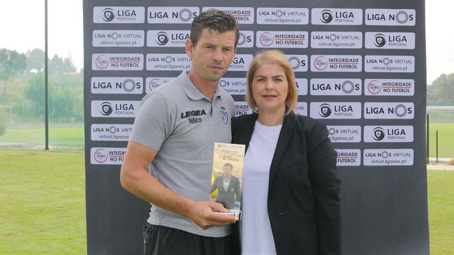 Nuno Manta Santos élu entraîneur du mois d'août. 