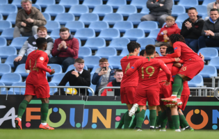 Portugal 4-2 Islande