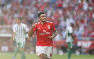 Salvio célébrant son but contre Rio Ave.